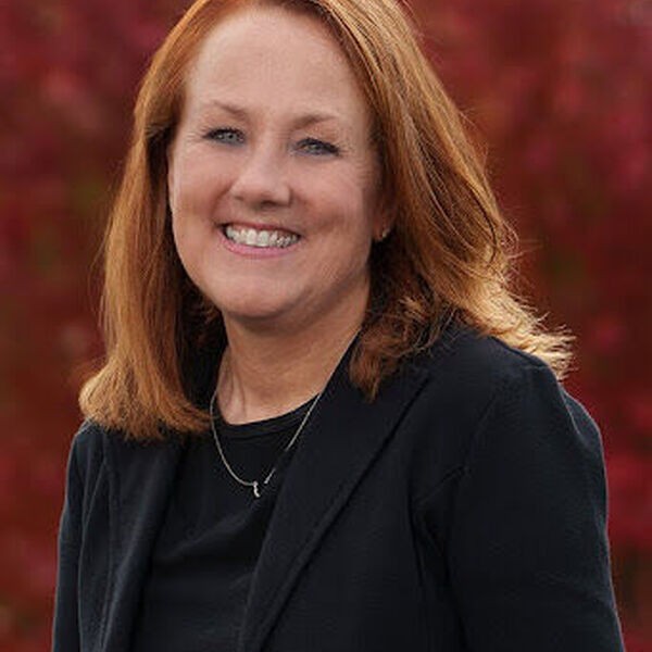 Amy  McMillan